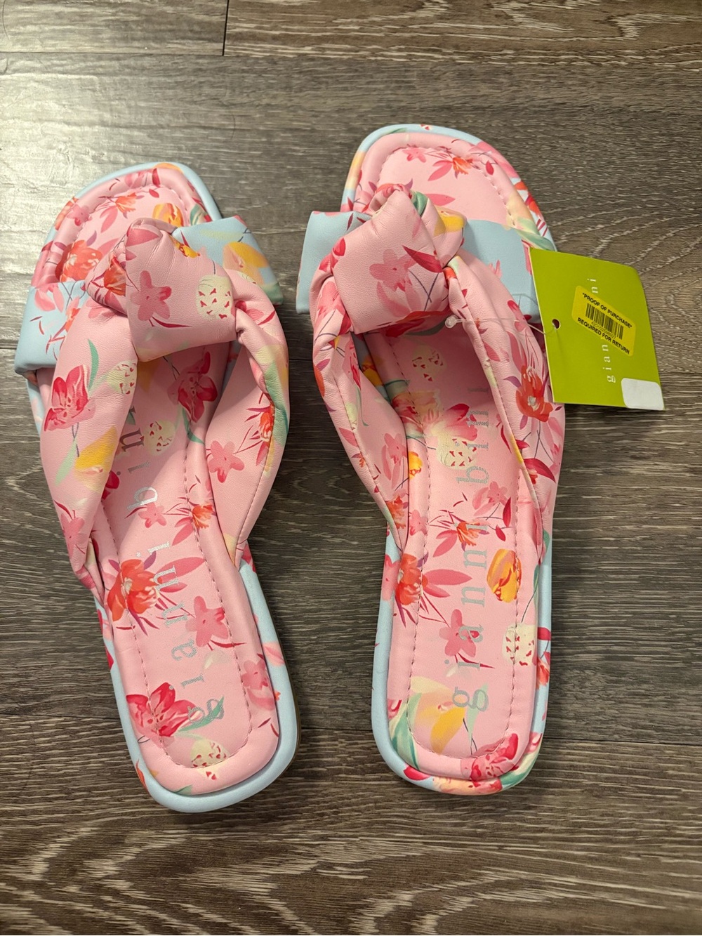 NWT Gianni Bini Gabbie floral print knotted flat slide sandals. Size 9